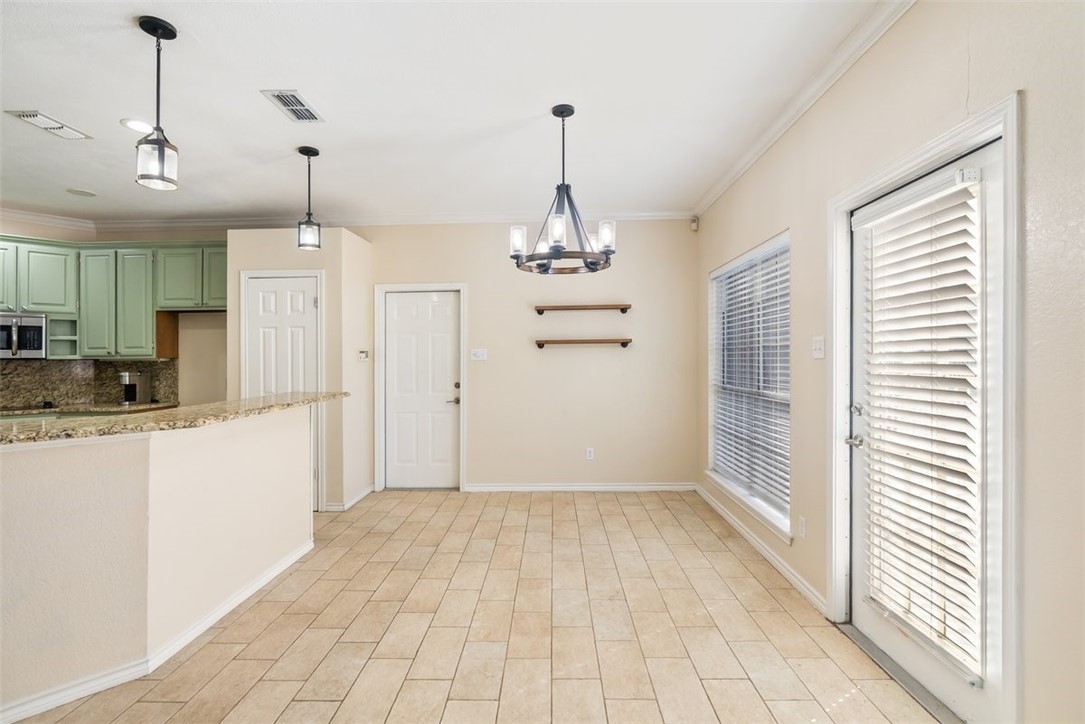 7030 Chiswick Dr Property Photo 10