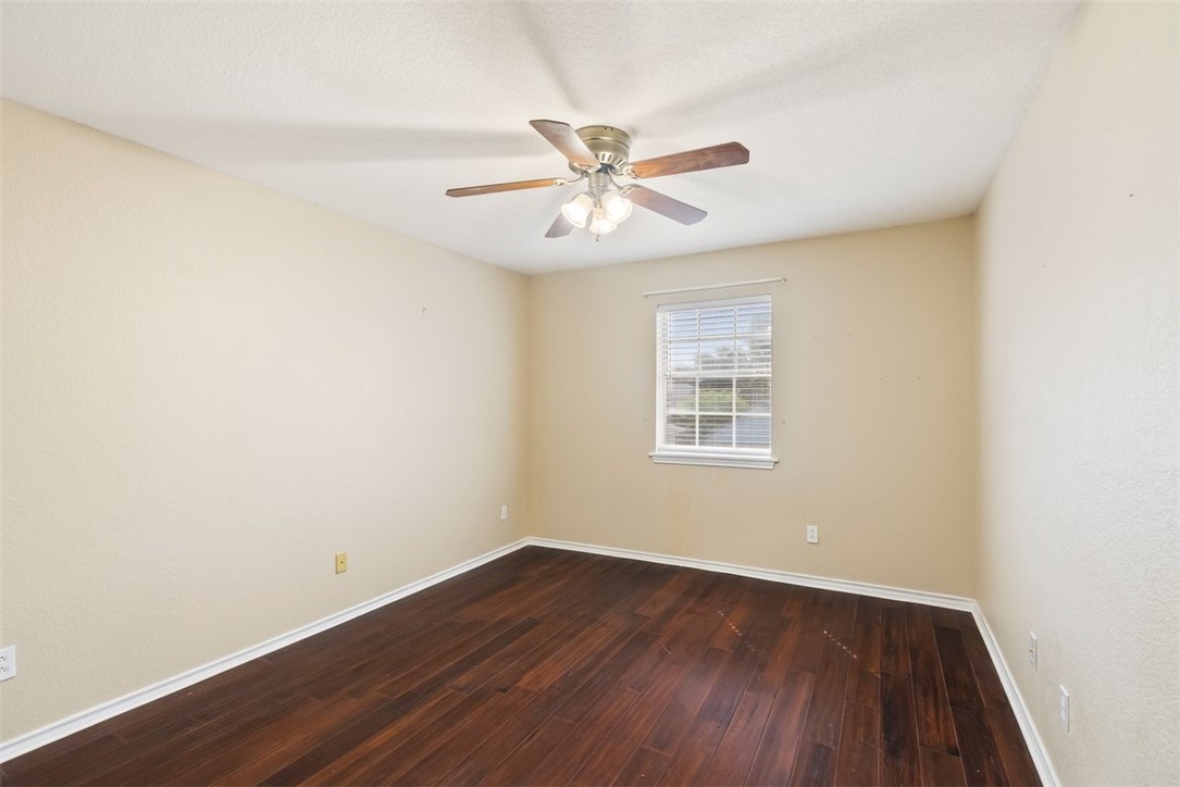 7030 Chiswick Dr Property Photo 19