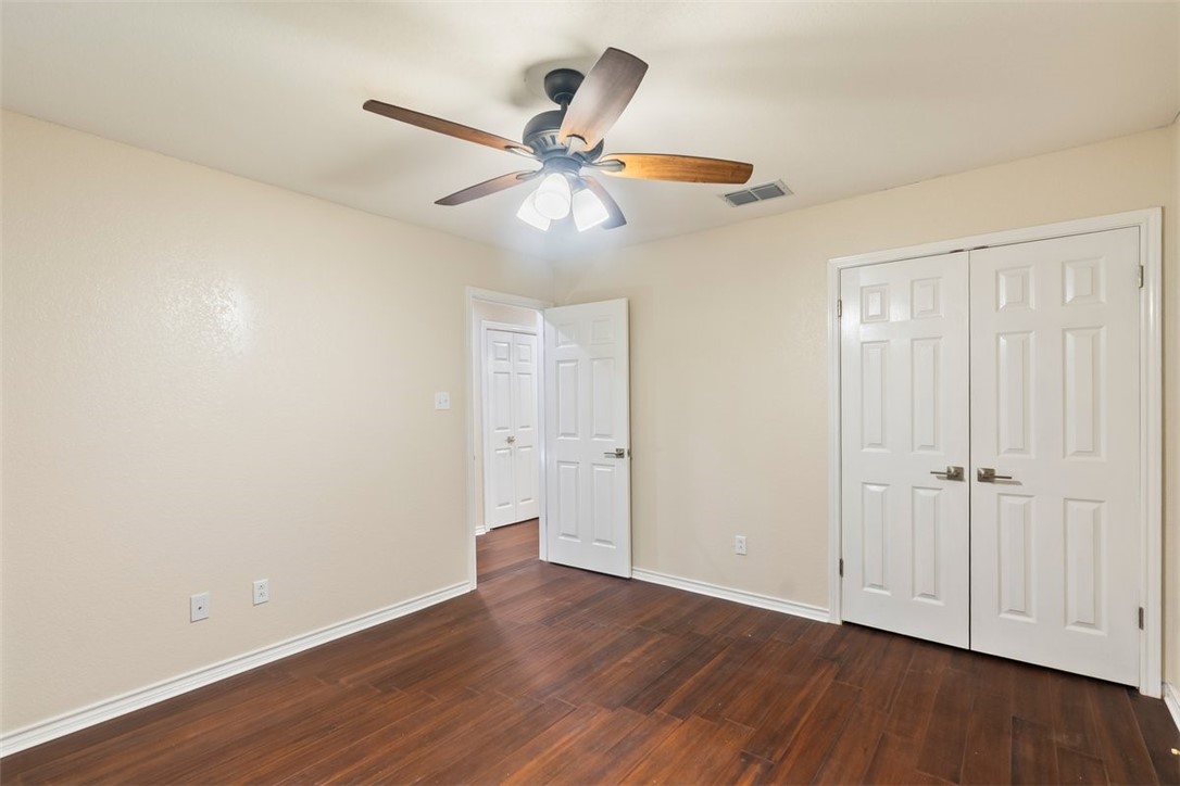 7030 Chiswick Dr Property Photo 20