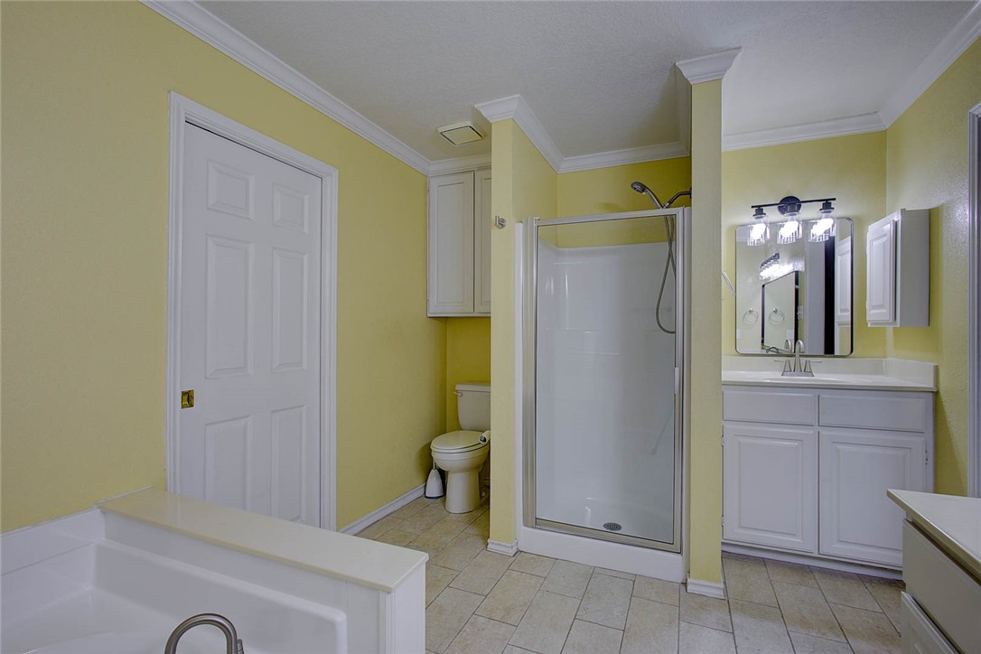 7030 Chiswick Dr Property Photo 21
