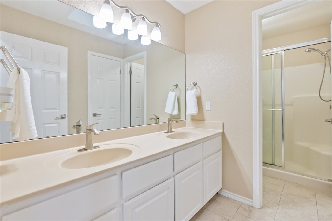 7030 Chiswick Dr Property Photo 22