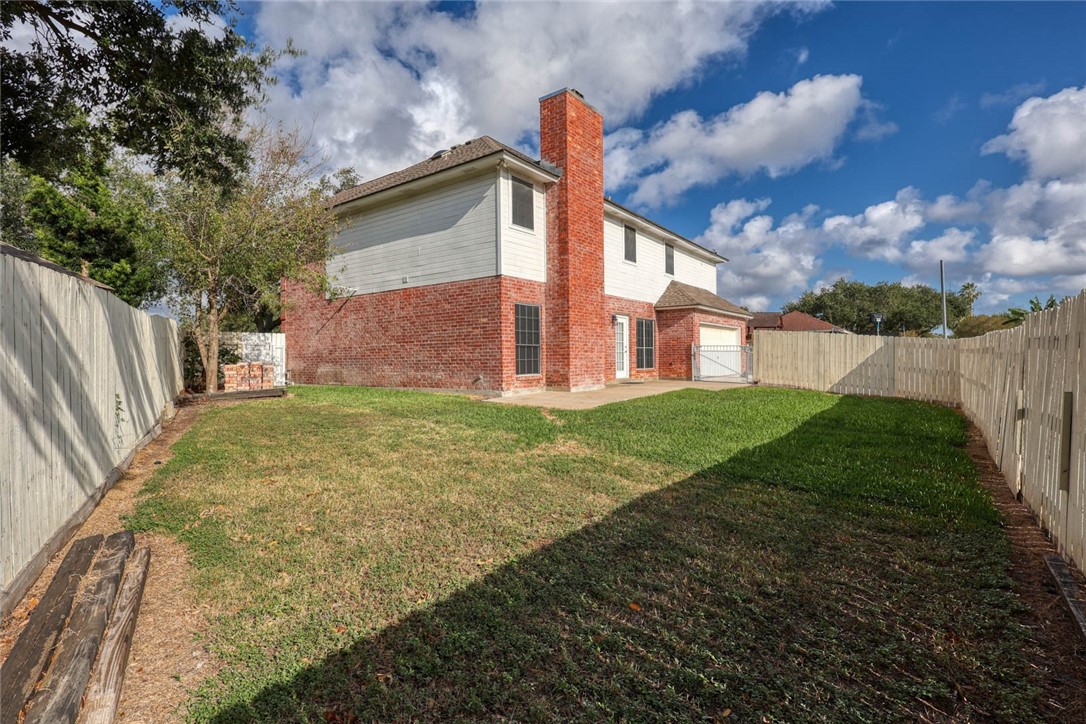 7030 Chiswick Dr Property Photo 30