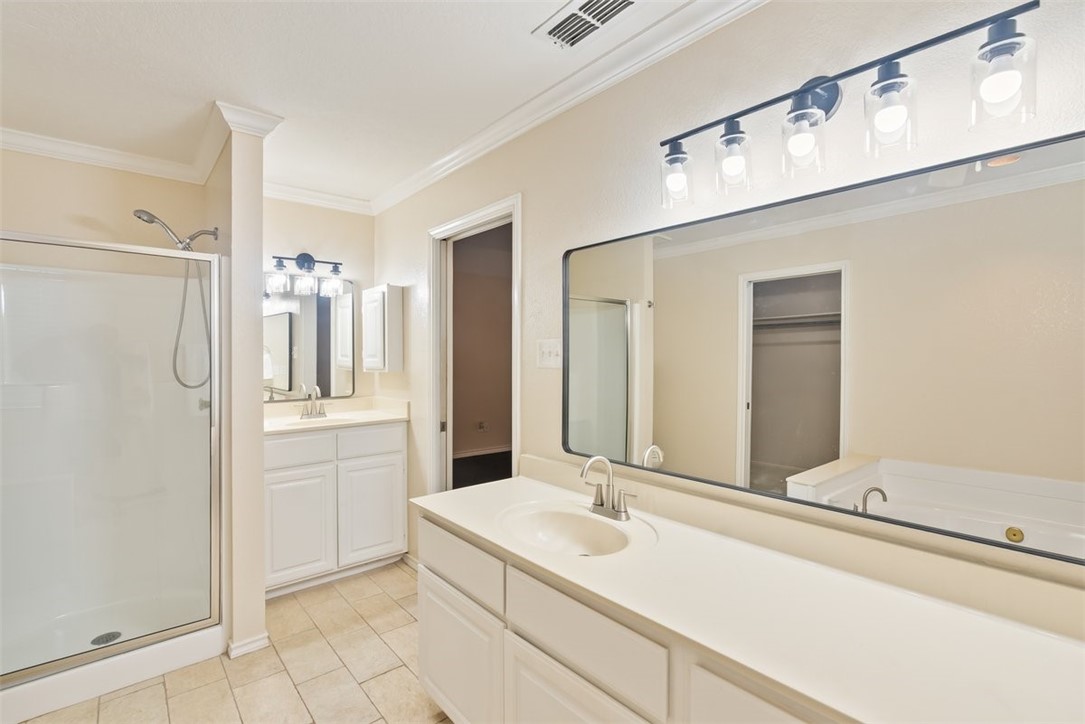 7030 Chiswick Dr Property Photo 30