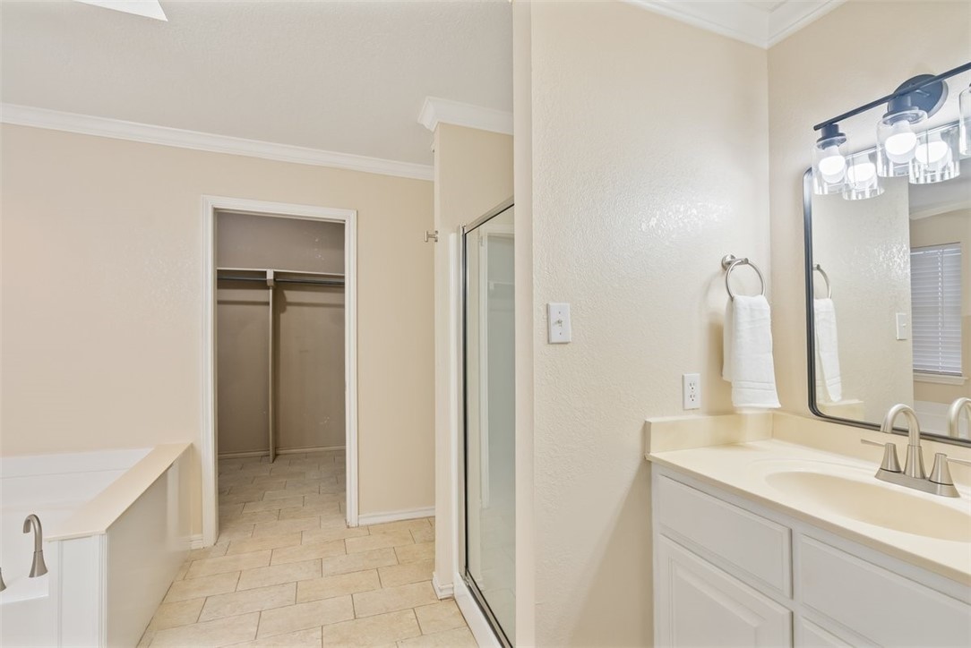 7030 Chiswick Dr Property Photo 31