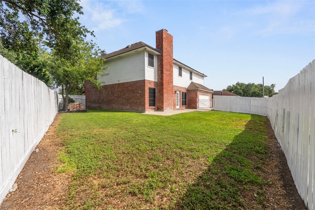 7030 Chiswick Dr Property Photo 35