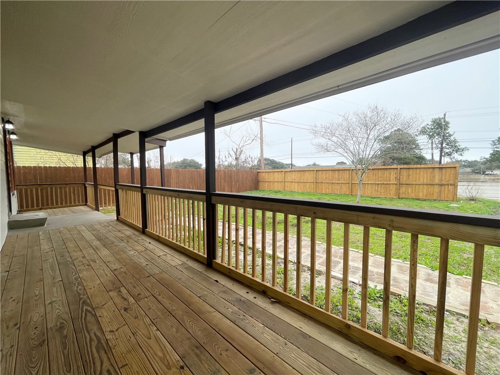 3030 Waldron Property Photo 4