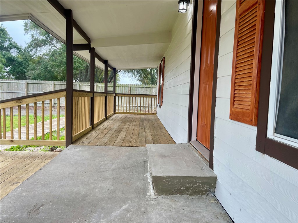 3030 Waldron Property Photo 5