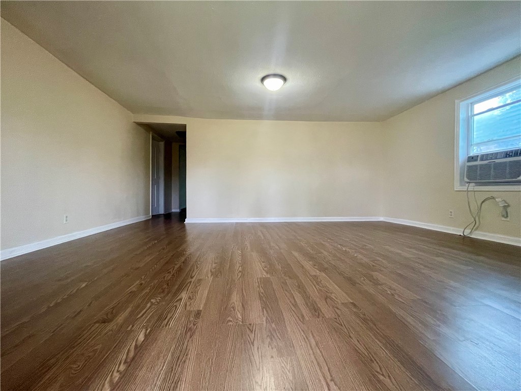 3030 Waldron Property Photo 6