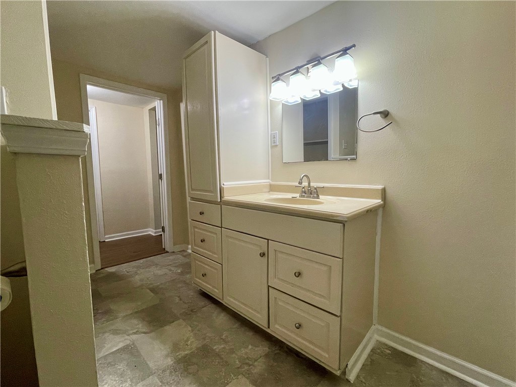 3030 Waldron Property Photo 15