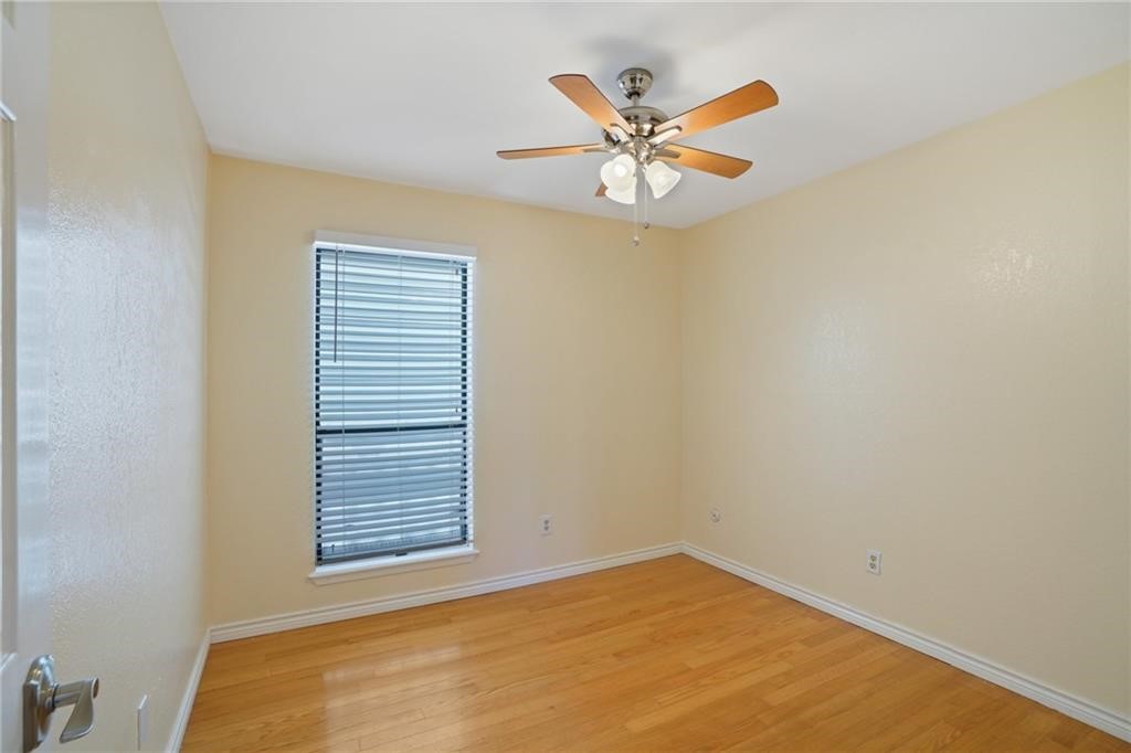2713 Saint Joseph St Property Photo 9
