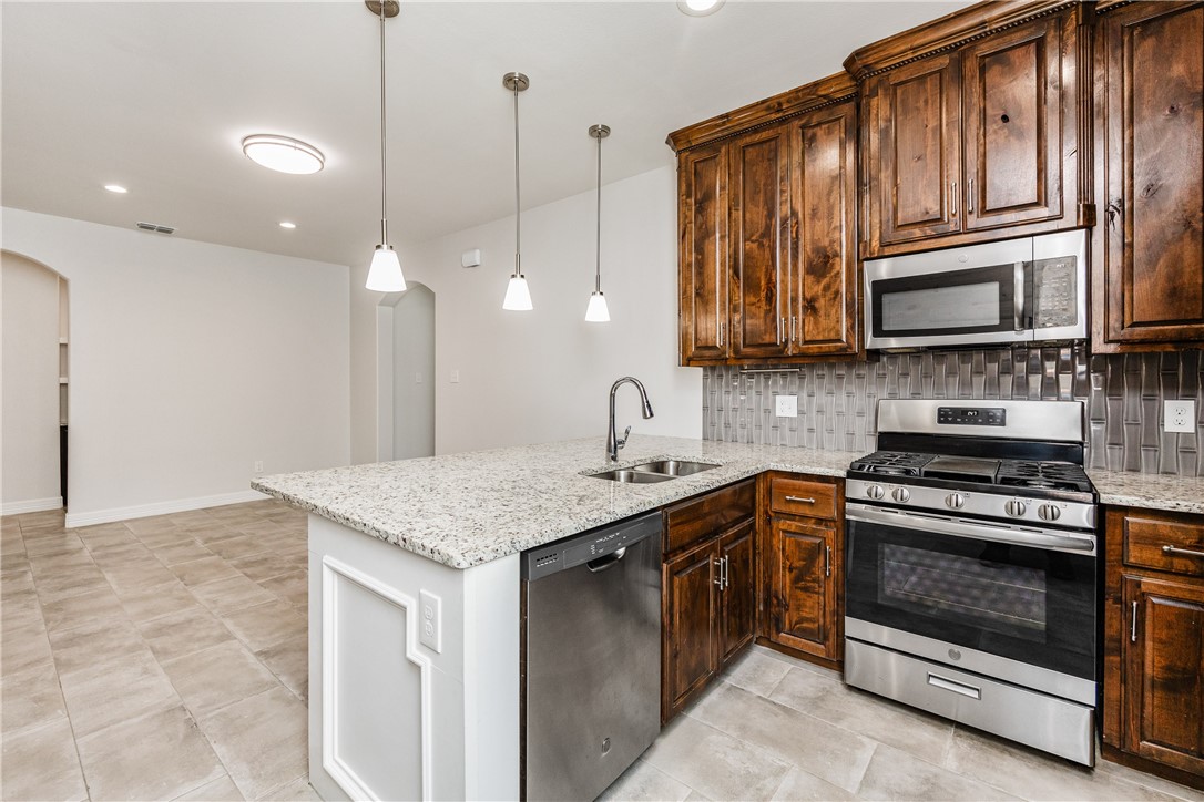 7454 Seal Beach Ct Property Photo 13