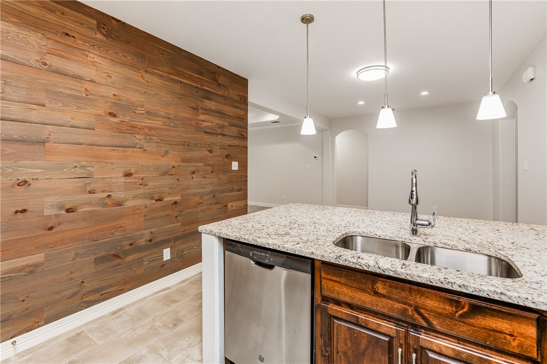7454 Seal Beach Ct Property Photo 14