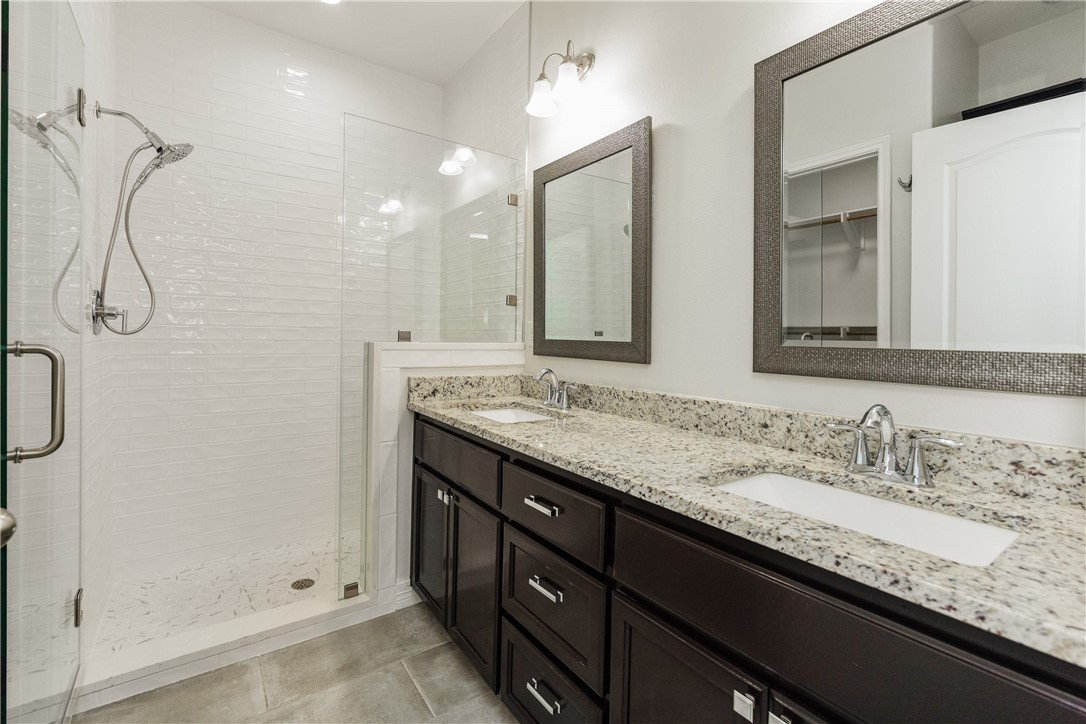 7454 Seal Beach Ct Property Photo 20