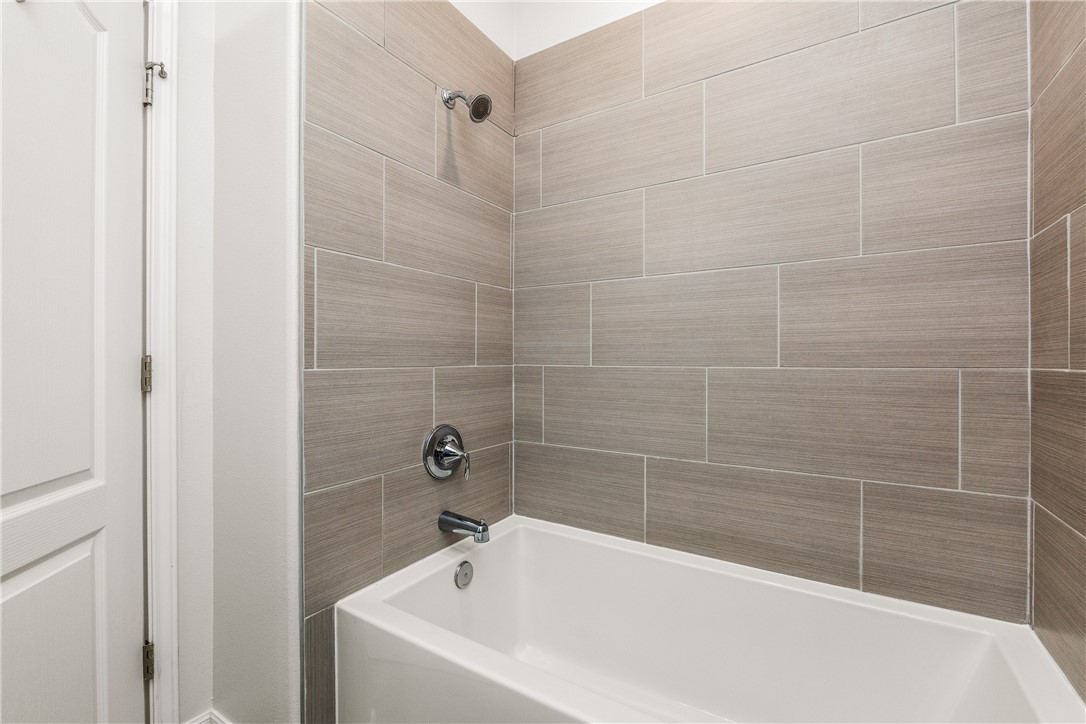 7454 Seal Beach Ct Property Photo 30