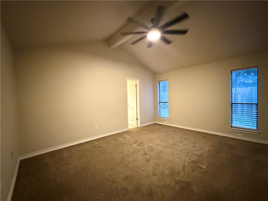 3325 Hampton St Property Photo 9
