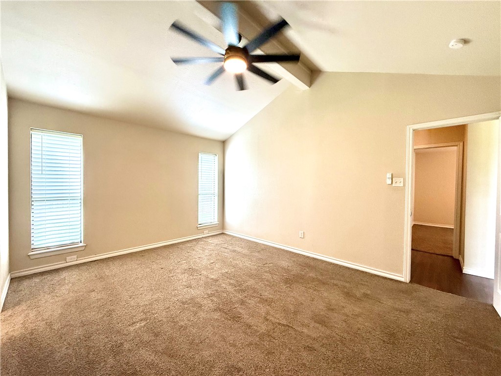 3325 Hampton St Property Photo 10