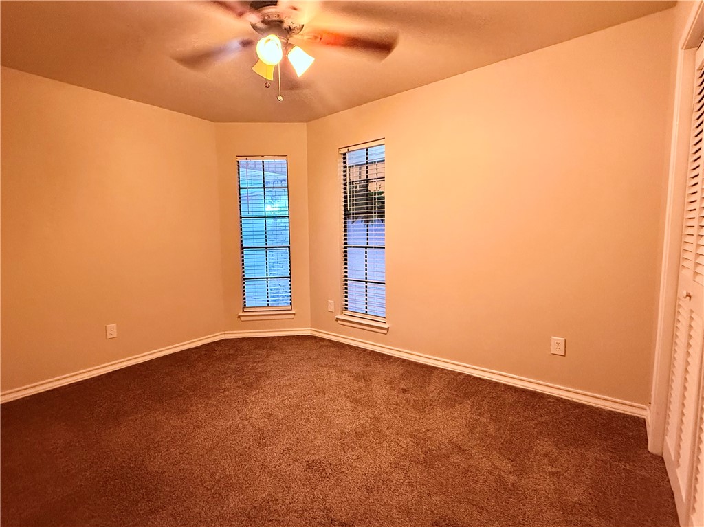 3325 Hampton St Property Photo 13