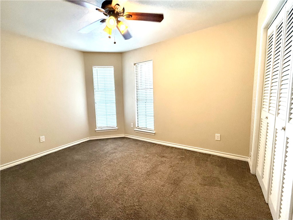 3325 Hampton St Property Photo 14