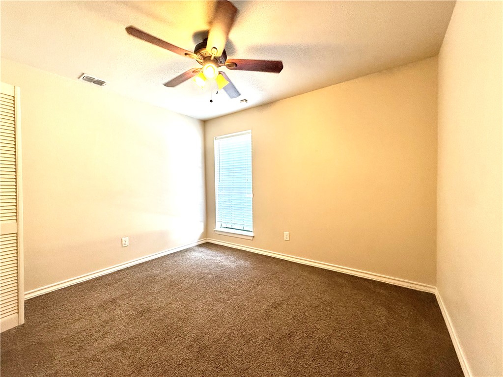 3325 Hampton St Property Photo 16