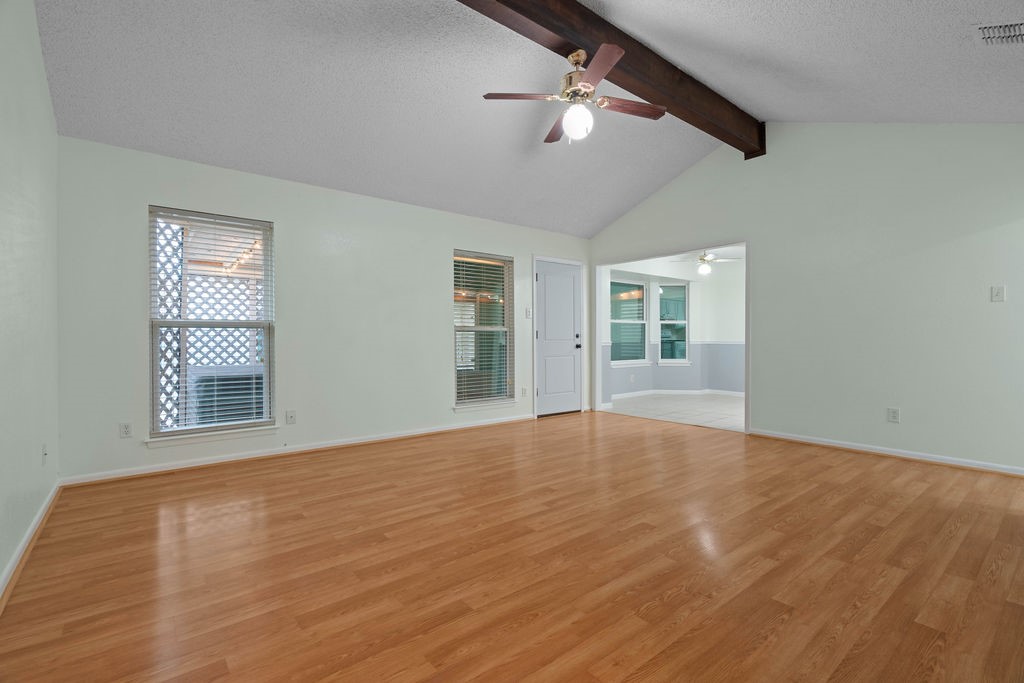 7422 Spitfire Dr Property Photo 17