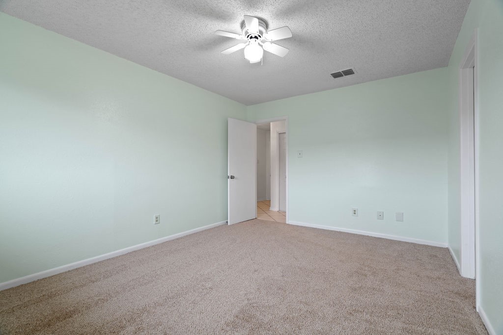 7422 Spitfire Dr Property Photo 26