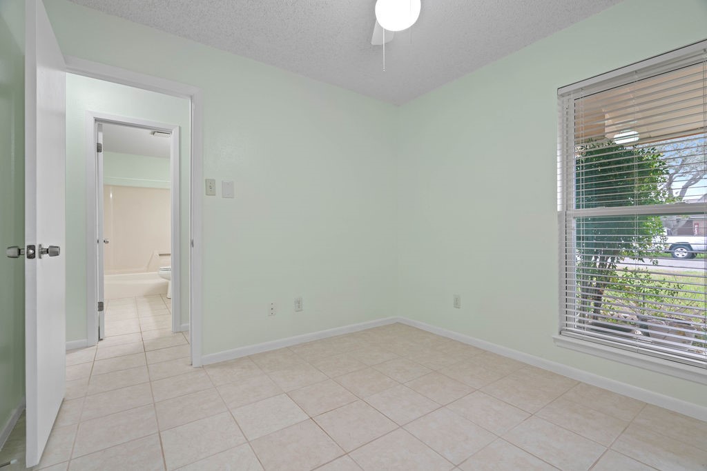 7422 Spitfire Dr Property Photo 34