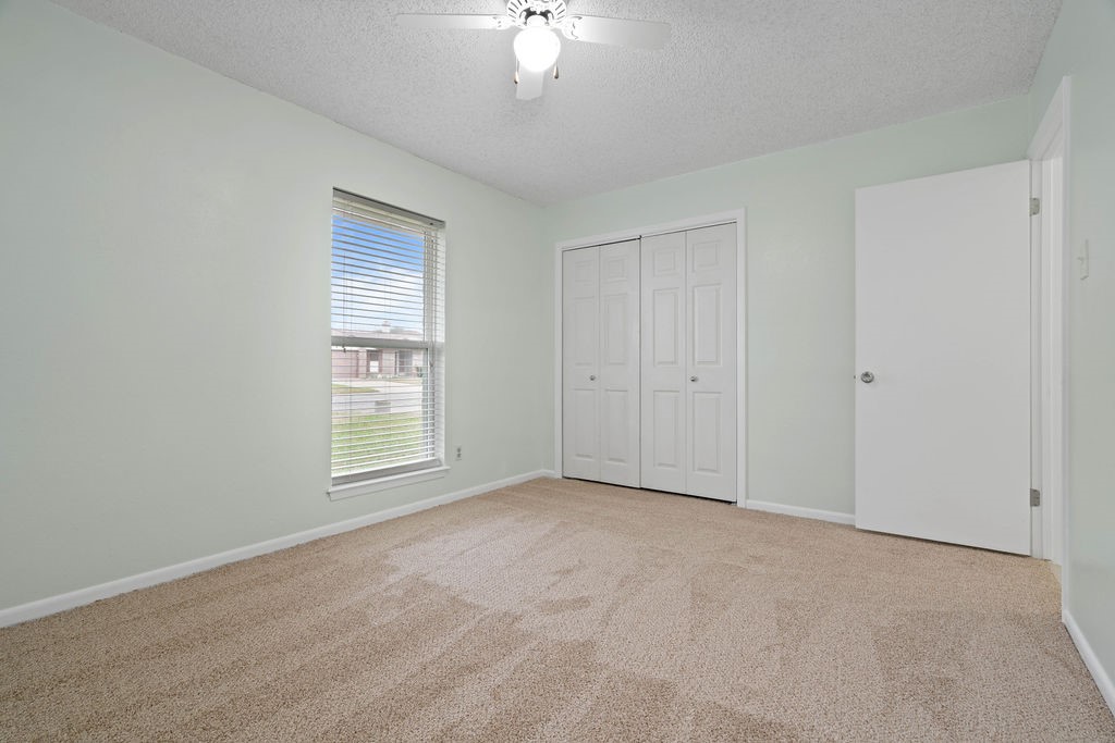 7422 Spitfire Dr Property Photo 36
