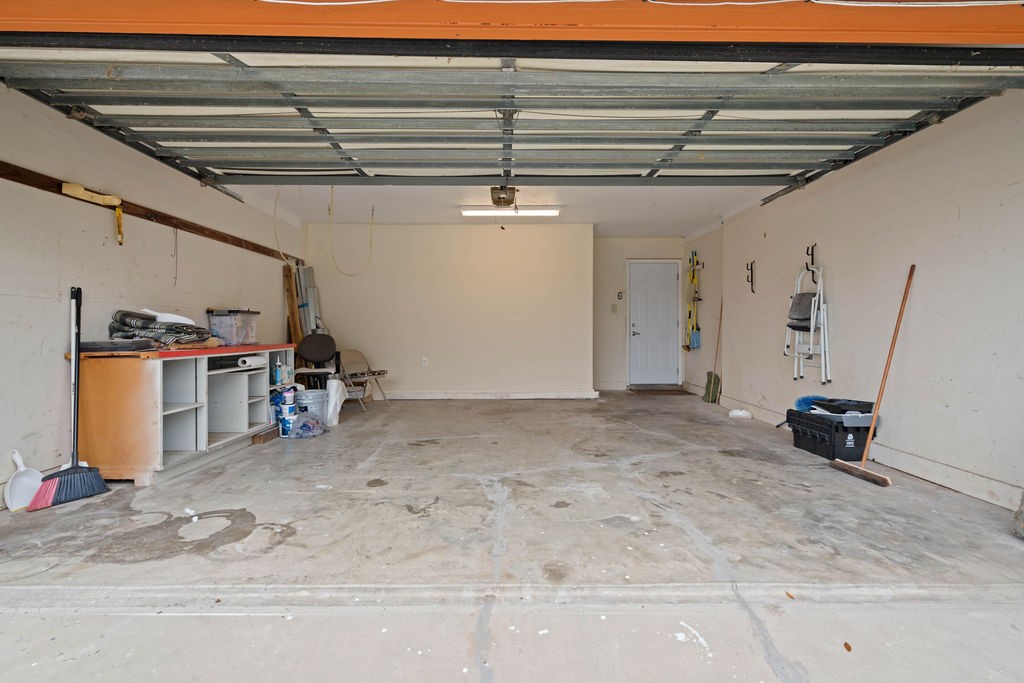 7422 Spitfire Dr Property Photo 39