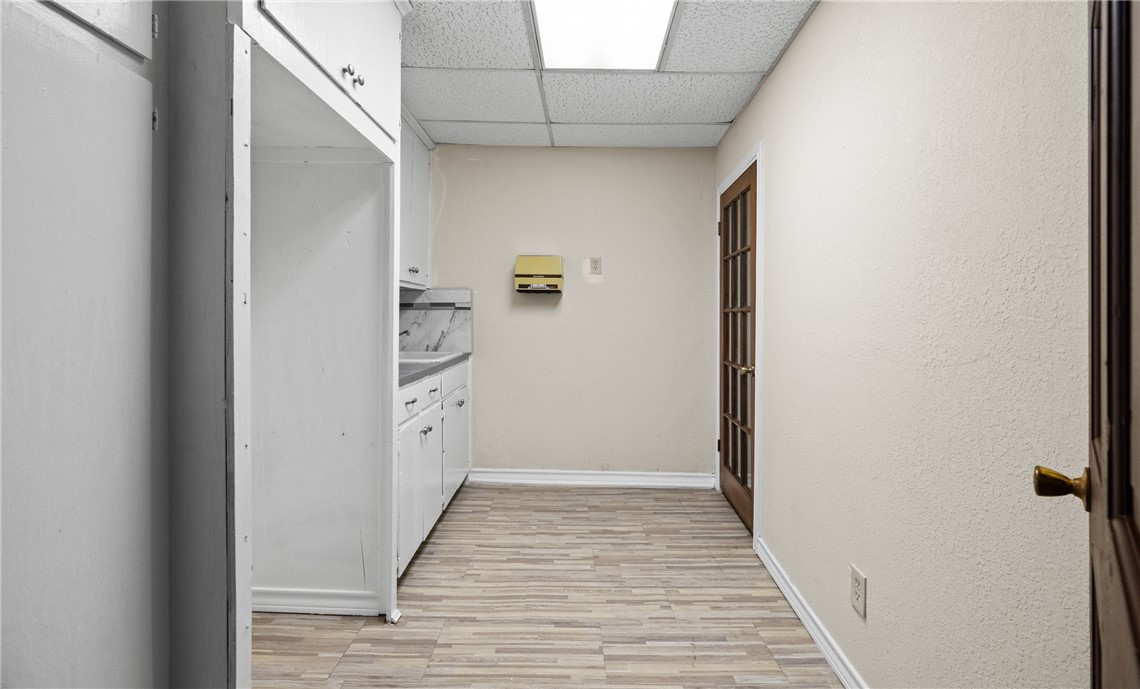 1809 Morgan Ave Property Photo 7