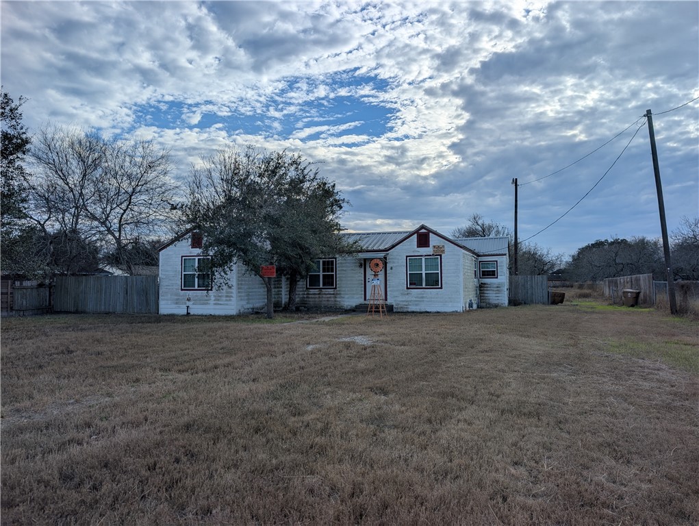 10809 Annaville Road Property Photo 12