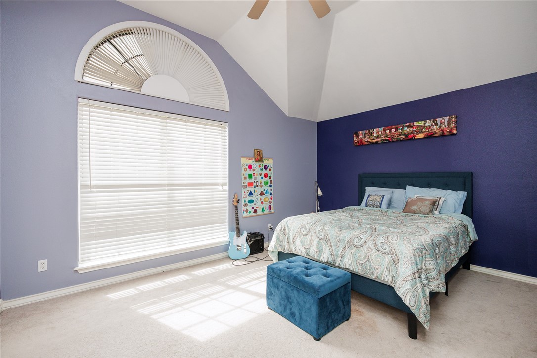 15222 Guadalupe River Dr Property Photo 15