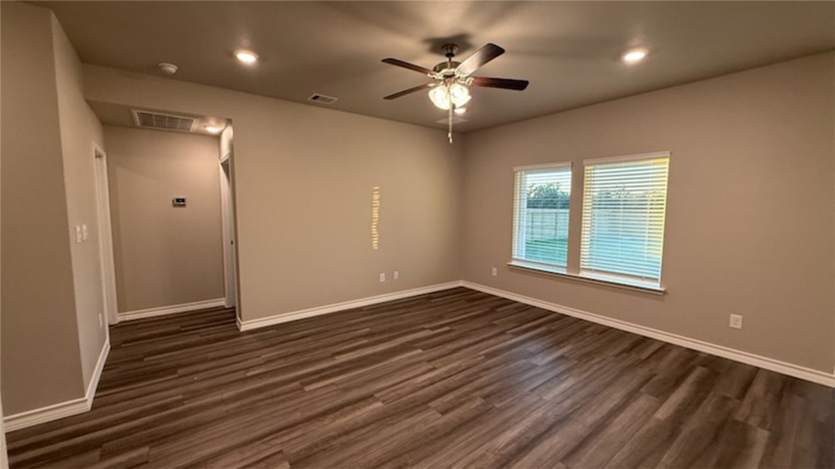 102 Montego Dr Property Photo 15