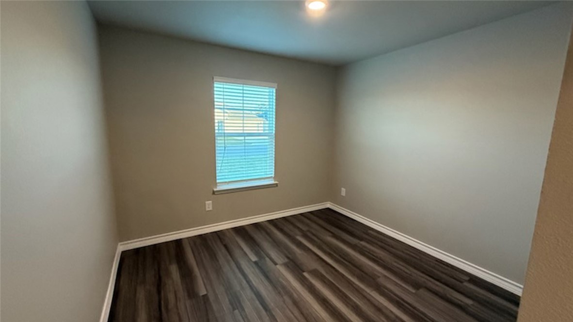 106 Montego Dr Property Photo 15