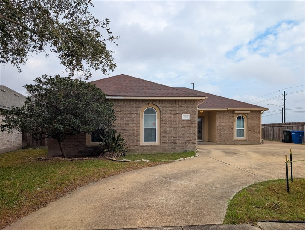 6338 Megan Circ Property Photo 3