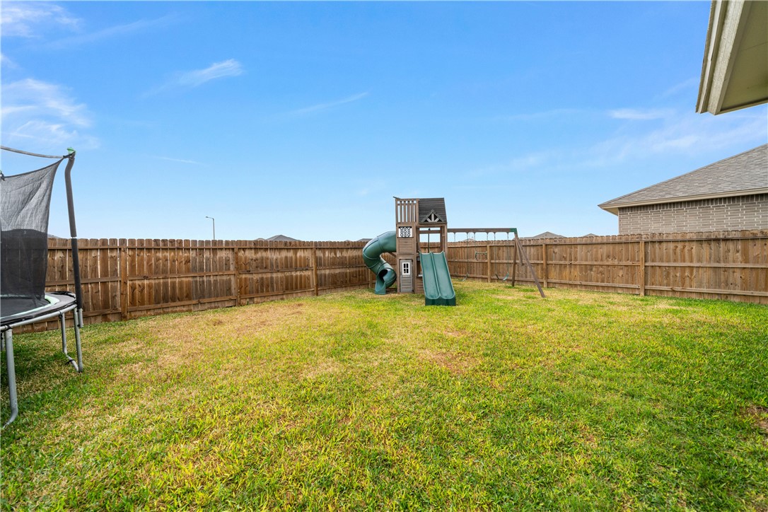 2629 Lannister Property Photo 36
