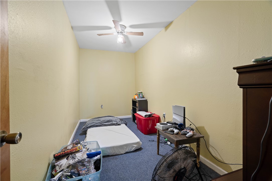 1616 Marshall St Property Photo 10