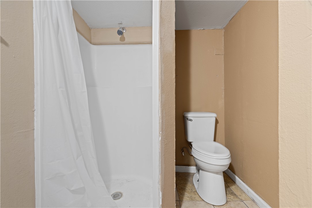 1616 Marshall St Property Photo 33