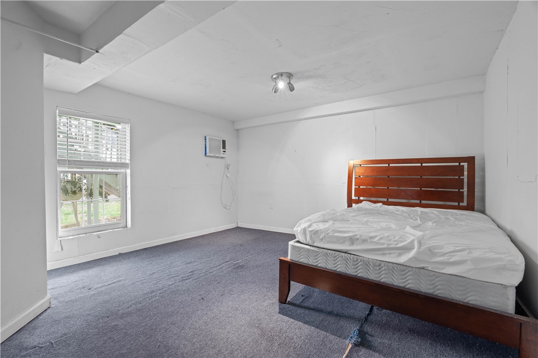 1616 Marshall St Property Photo 34
