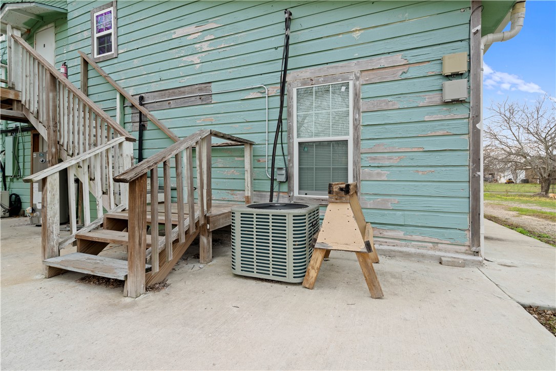 1616 Marshall St Property Photo 37
