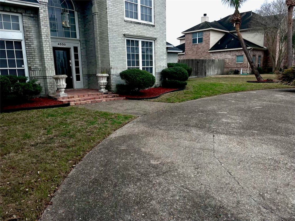 4530 Oso Pkwy Property Photo 4