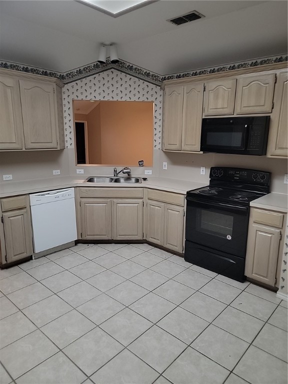 7626 Northfield Dr Property Photo 18