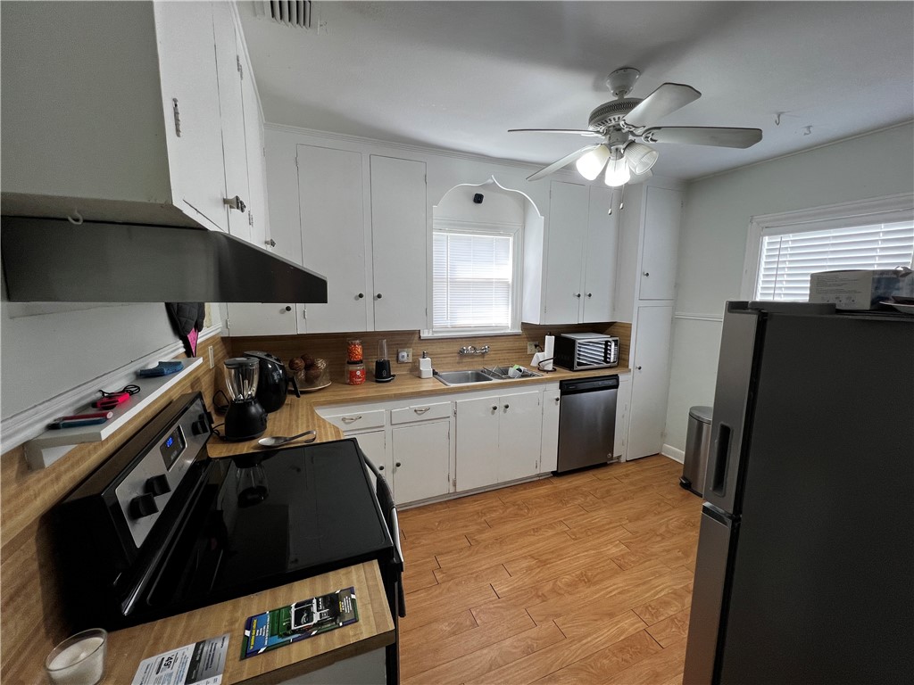 444 Texas Ave Property Photo 3