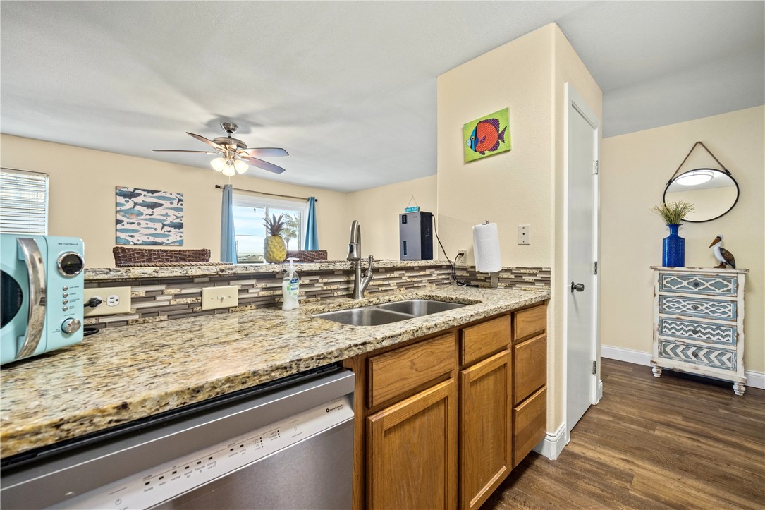 15010 Leeward Dr 9201 Property Photo 10