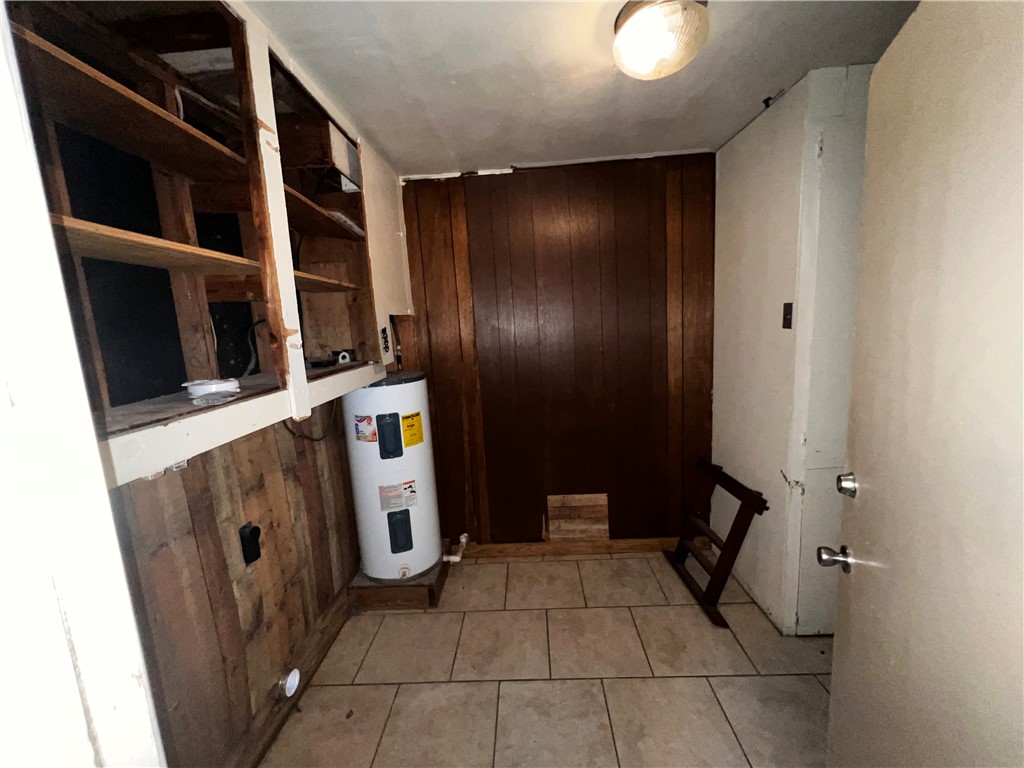 1325 Prince Dr Property Photo 11