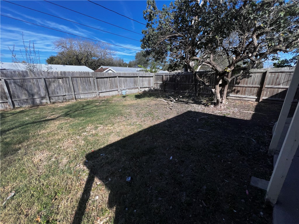 1325 Prince Dr Property Photo 22