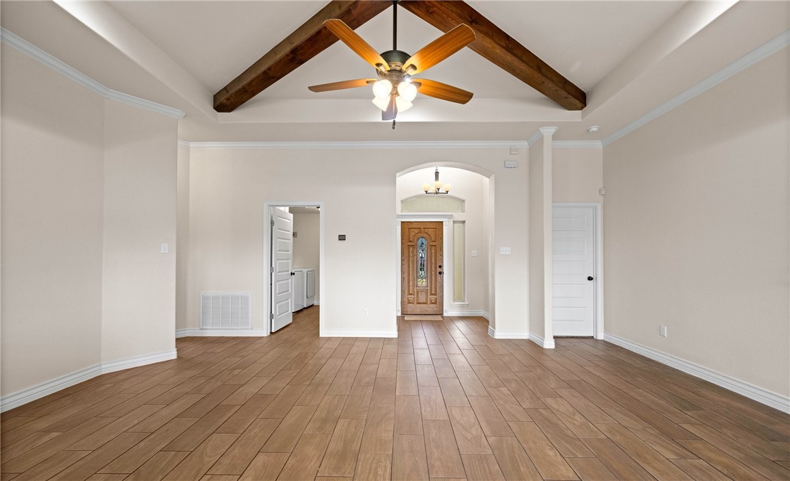 2517 Luzius Dr Property Photo 4