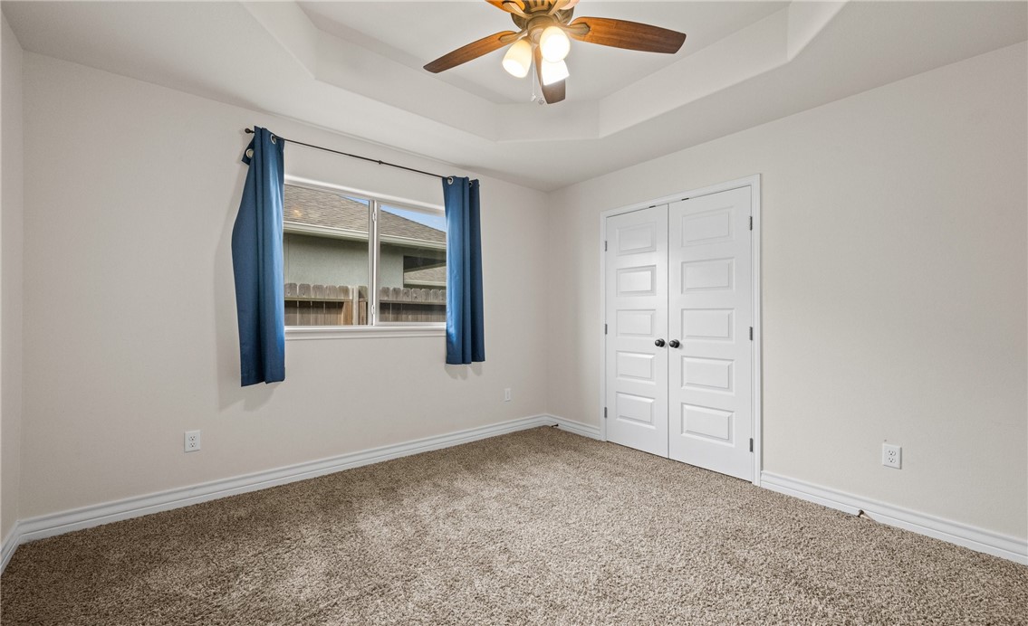 2517 Luzius Dr Property Photo 18