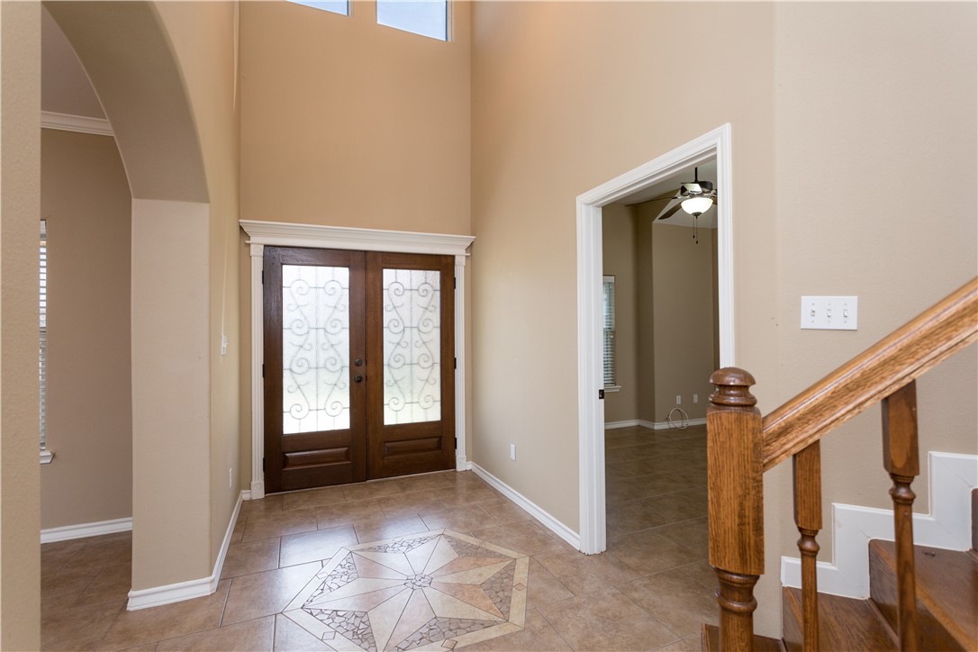 5701 Loire Blvd Property Photo 4