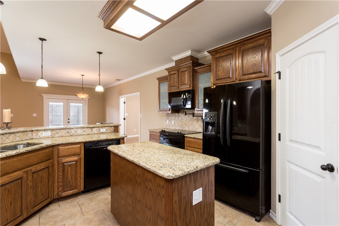 5701 Loire Blvd Property Photo 10