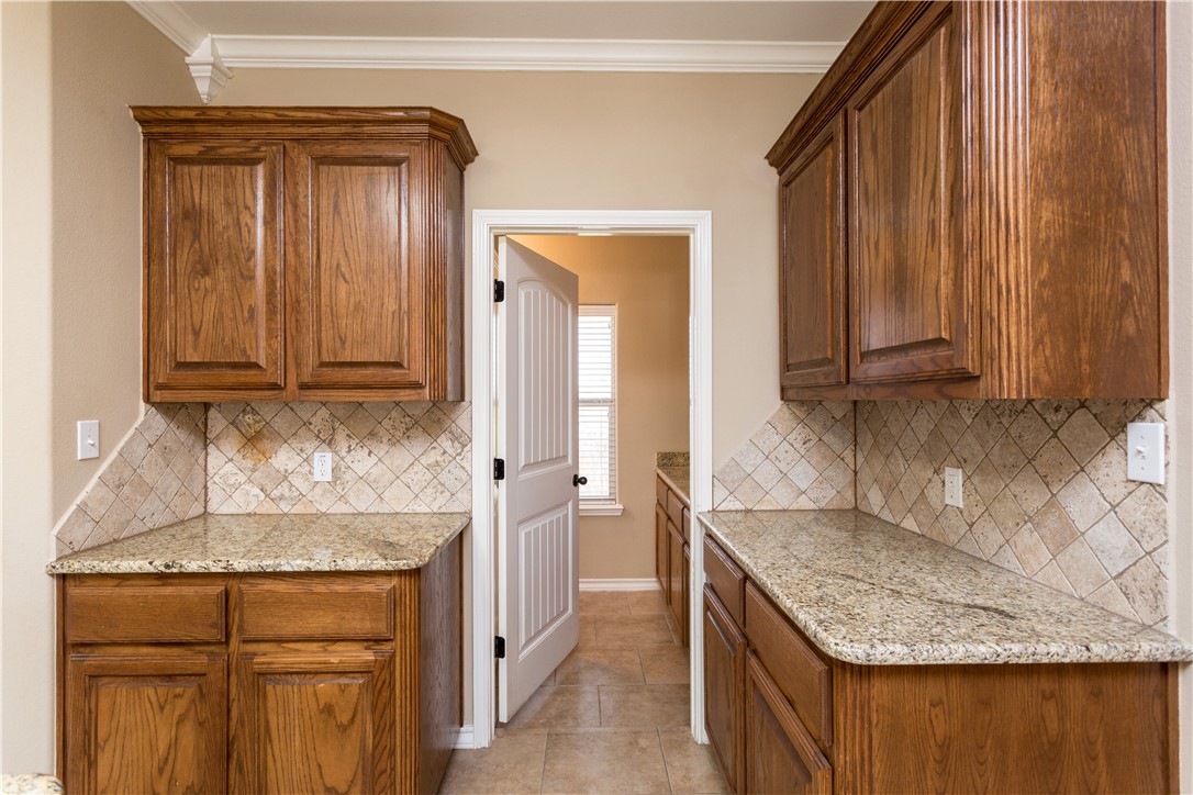 5701 Loire Blvd Property Photo 11
